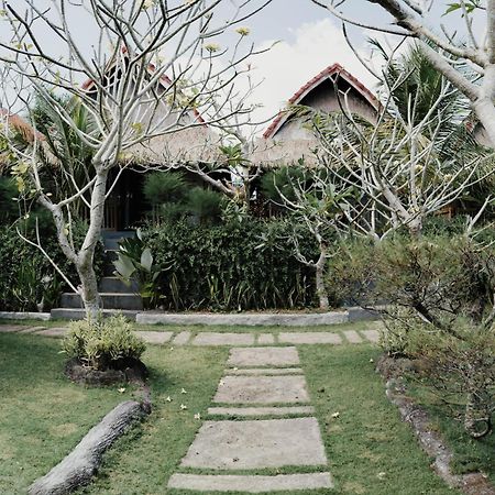 Temeling Jungle Inn Batumadeg Exterior photo