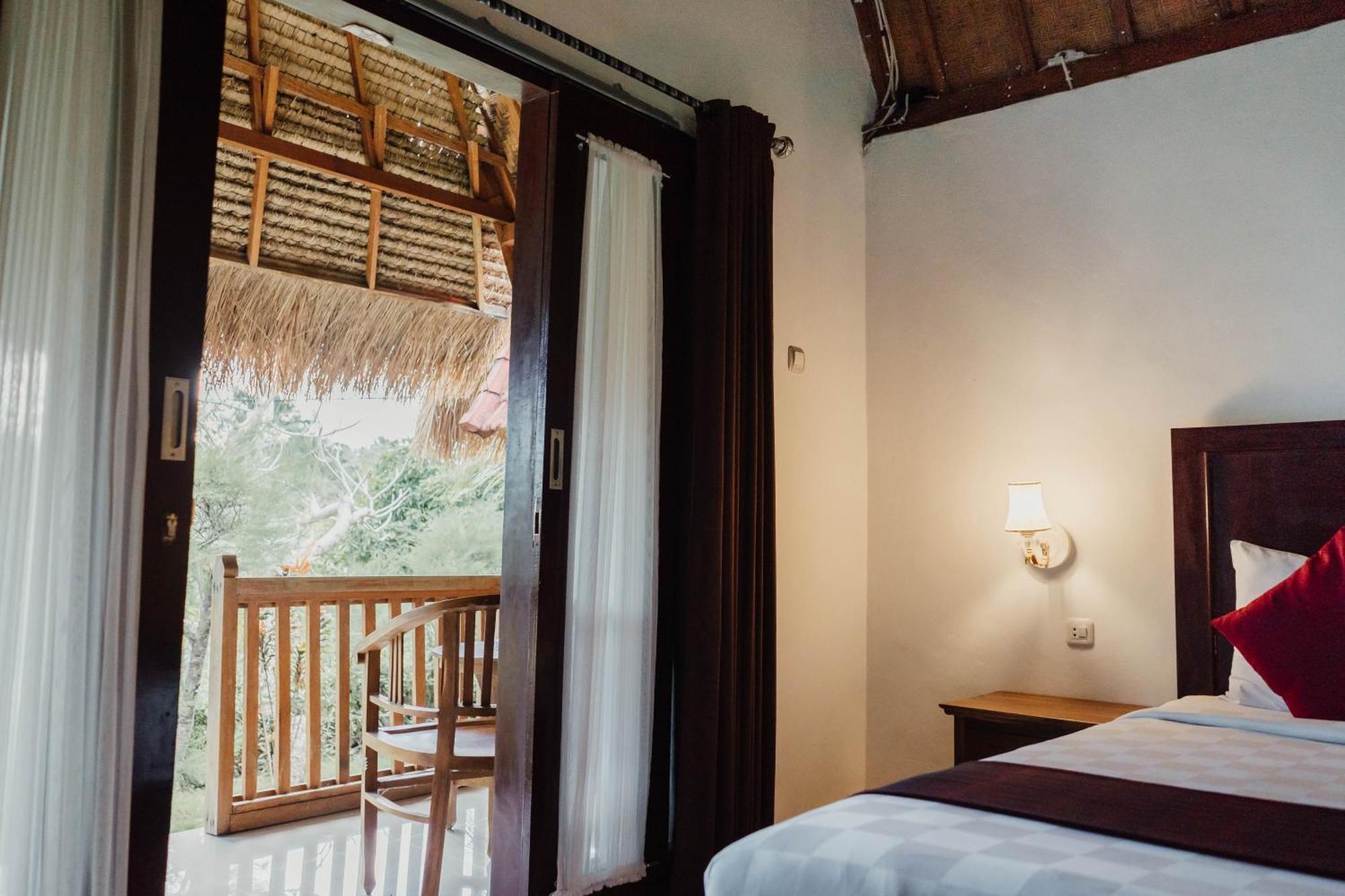 Temeling Jungle Inn Batumadeg Exterior photo